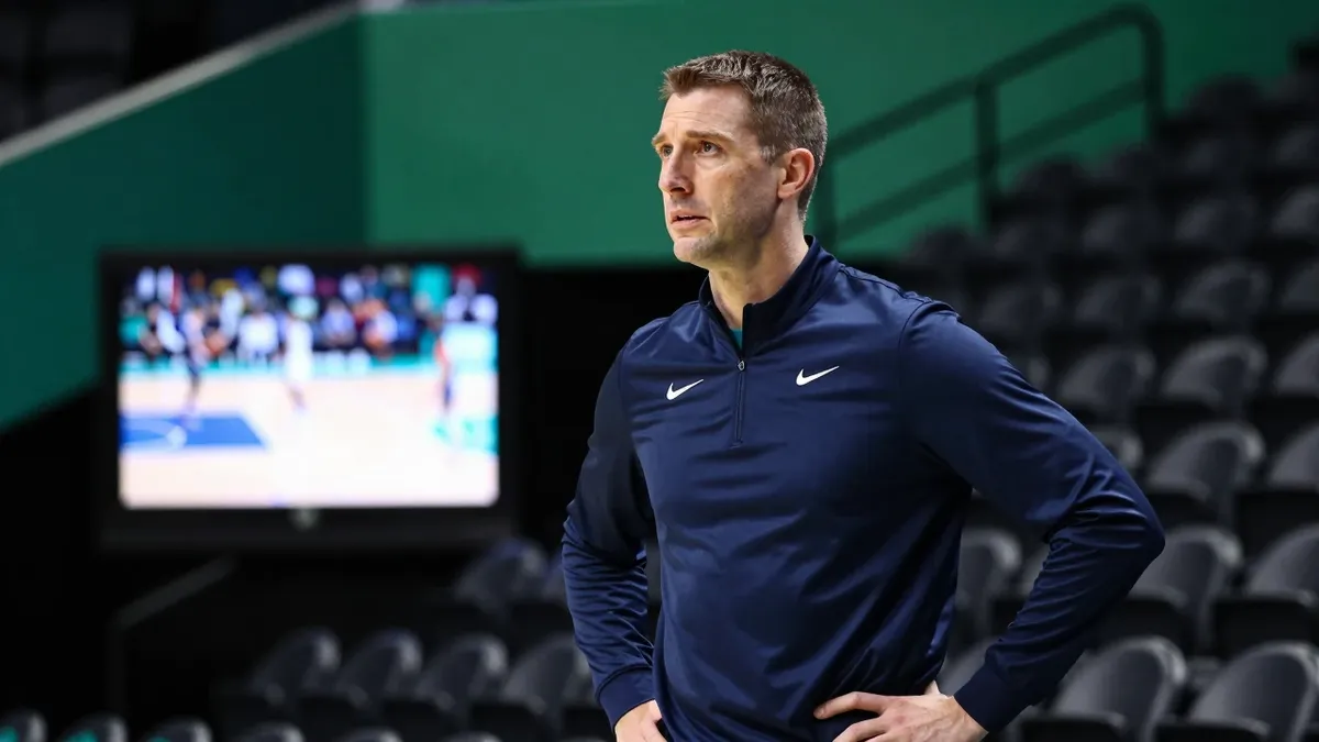 Charlotte Hornets' worst-case scenario: Kon Knueppel and Brandon Miller struggle with increased usage, rookies Hannes...
