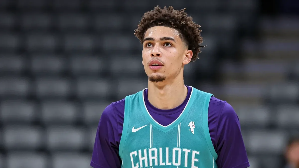 With the Charlotte Hornets building for the future, trading Grant Williams emerges as a smart move