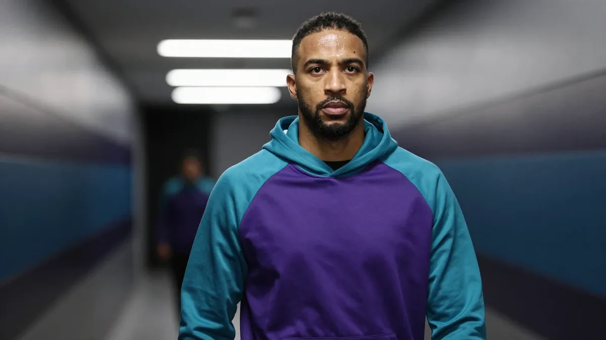 Charlotte Hornets' Kon Knueppel sets a target for the team in the 2026-27 season, aiming for a playoff spot